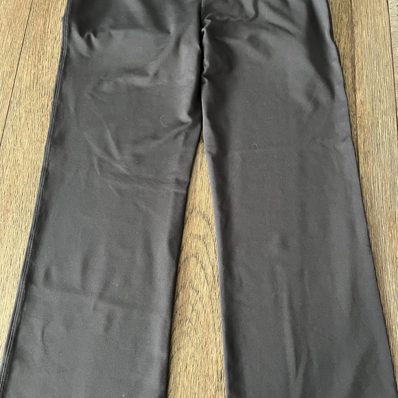 Marika Wokout/Yoga Set - Picture 3 of 14